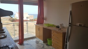 Apartment, Sea View | Private kitchen - APARTHOTEL SOL & MAR (Praia)