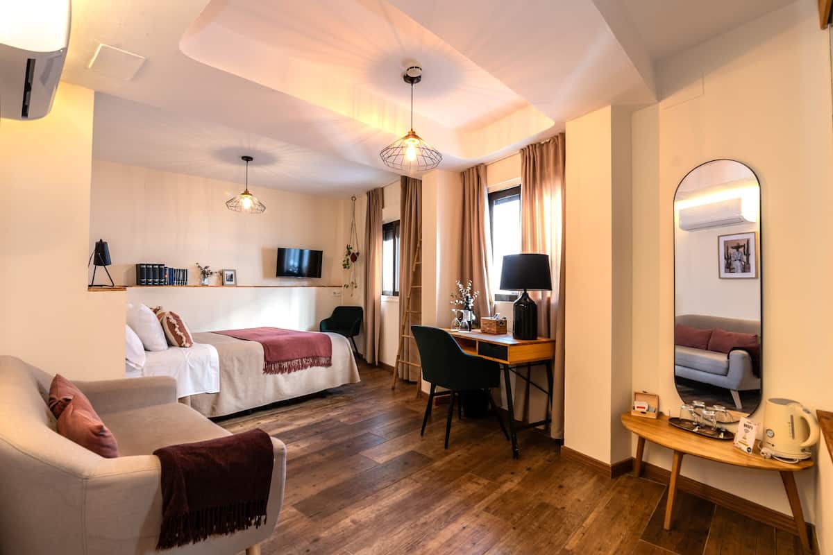 Habitación Deluxe doble | Minibar, wifi gratis, ropa de cama