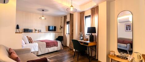 Habitación doble Deluxe | Minibar, wifi gratis y ropa de cama