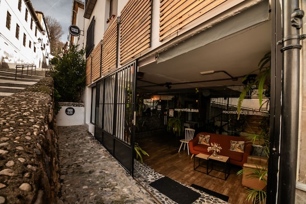 Façana frontal de l'allotjament