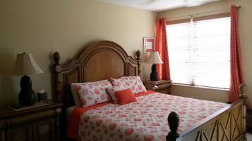 Executive Apartment, 2 Bedrooms | 2 bedrooms, iron/ironing board, free WiFi, bed sheets