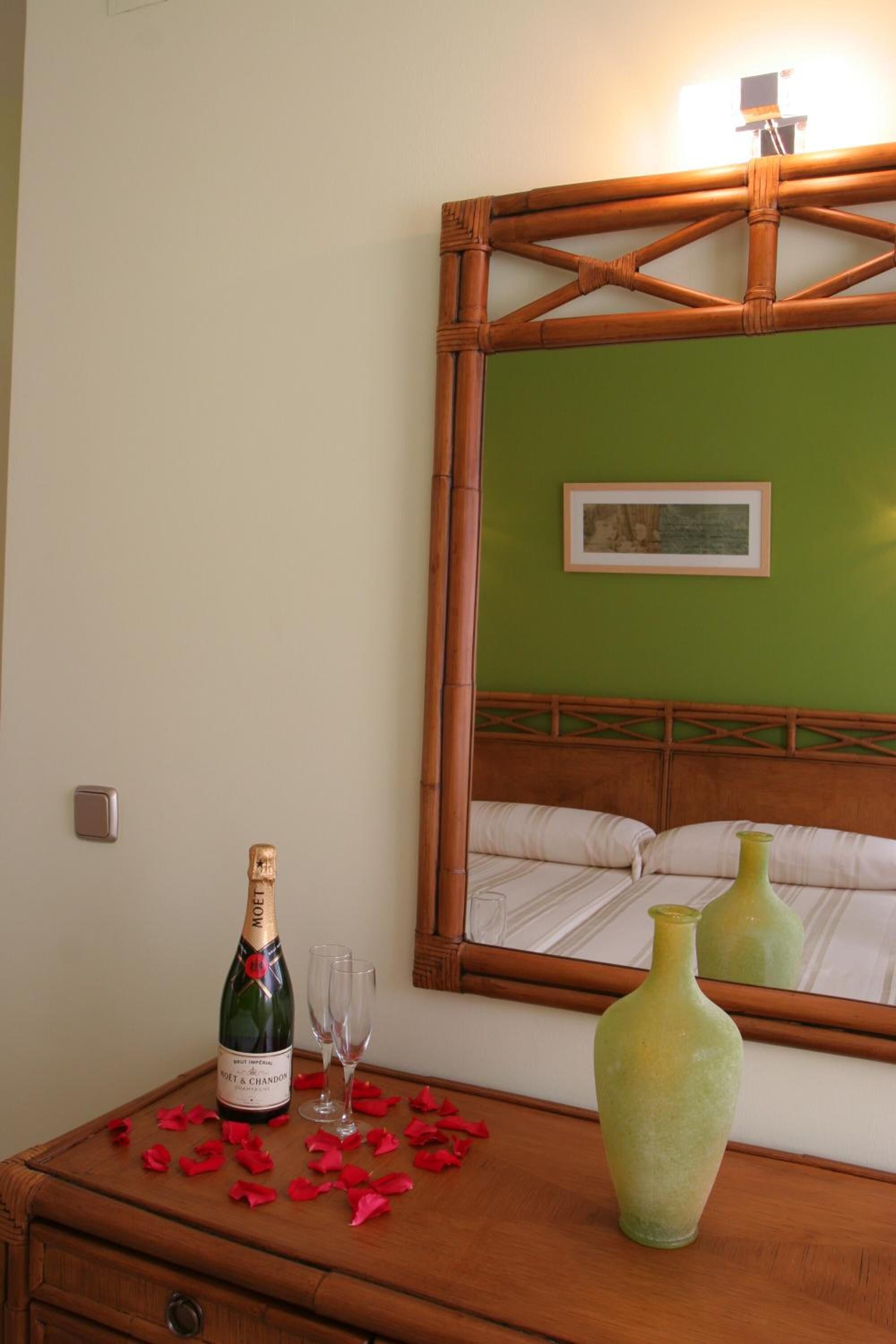 in-room safe, desk, soundproofing, cots/infant beds