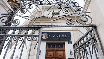 Fachada del alojamiento