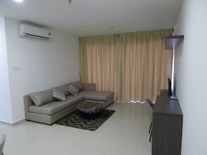Interior entrance - I-Suite I-City B-30-20 (Shah Alam)