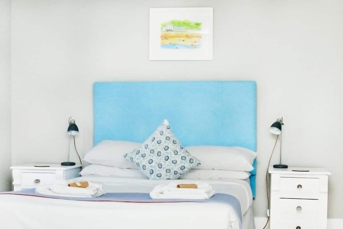 Ferros/tábuas de passar roupa, acesso grátis à internet com fio