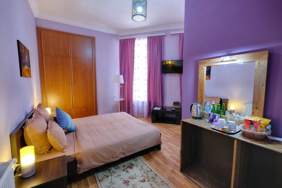 Double Room | Premium bedding, minibar, desk, iron/ironing board