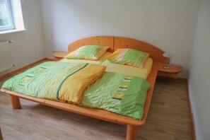 Apartment, 3 Bedrooms | 1 bedroom, free WiFi, bed sheets - FeWo Lerbachtal (Osterode am Harz)