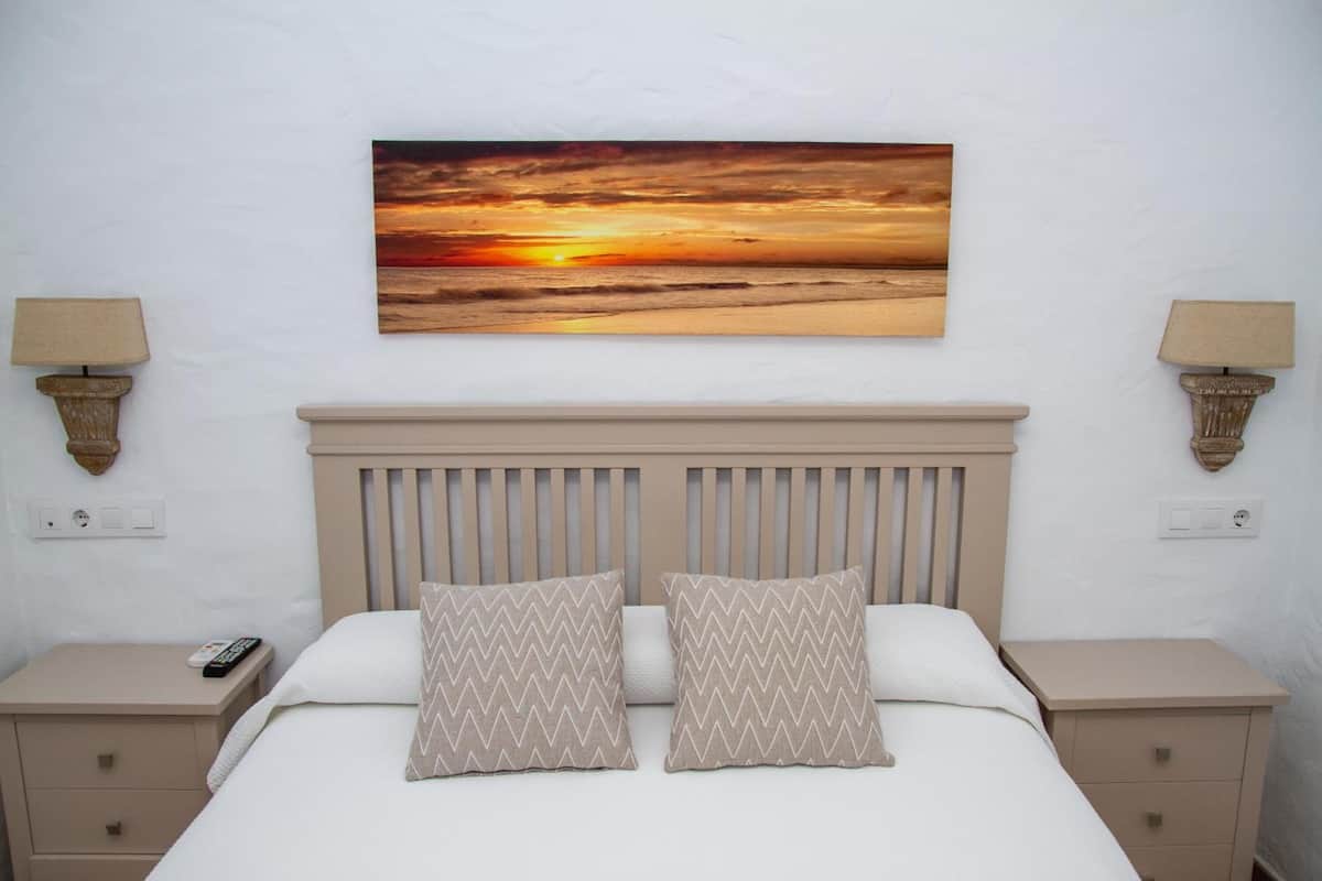 desk, soundproofing, cots/infant beds, rollaway beds