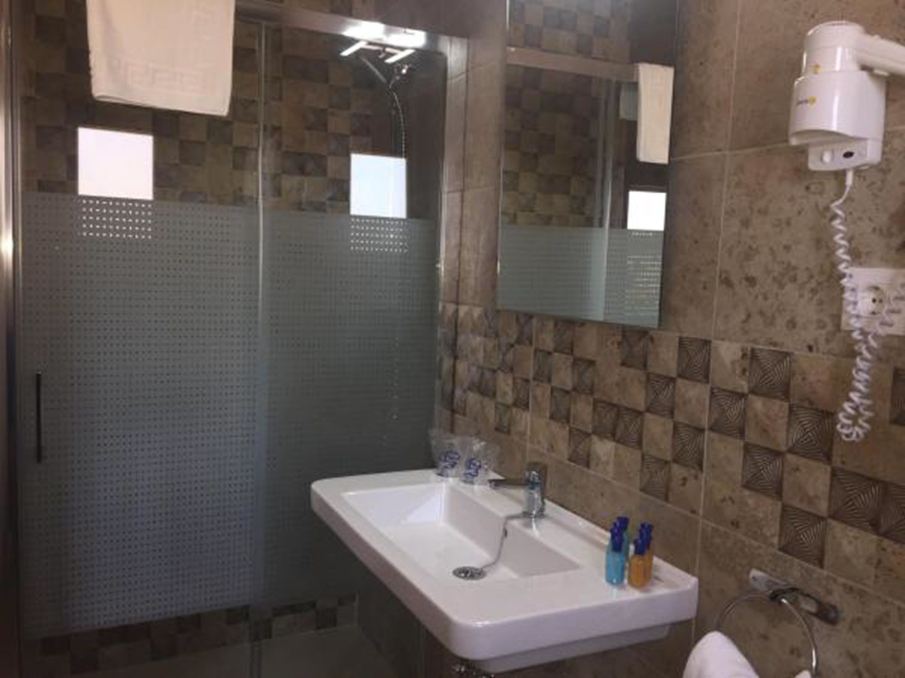 Photo - Hotel Almadrabeta