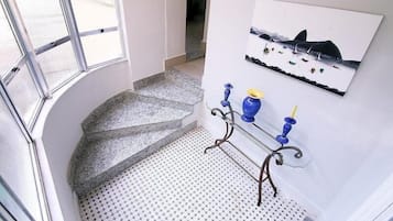 Apartment (D037) | Bahagian dalam