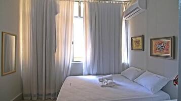 Apartment (D037) | Desk, iron/ironing board, free cribs/infant beds, free WiFi