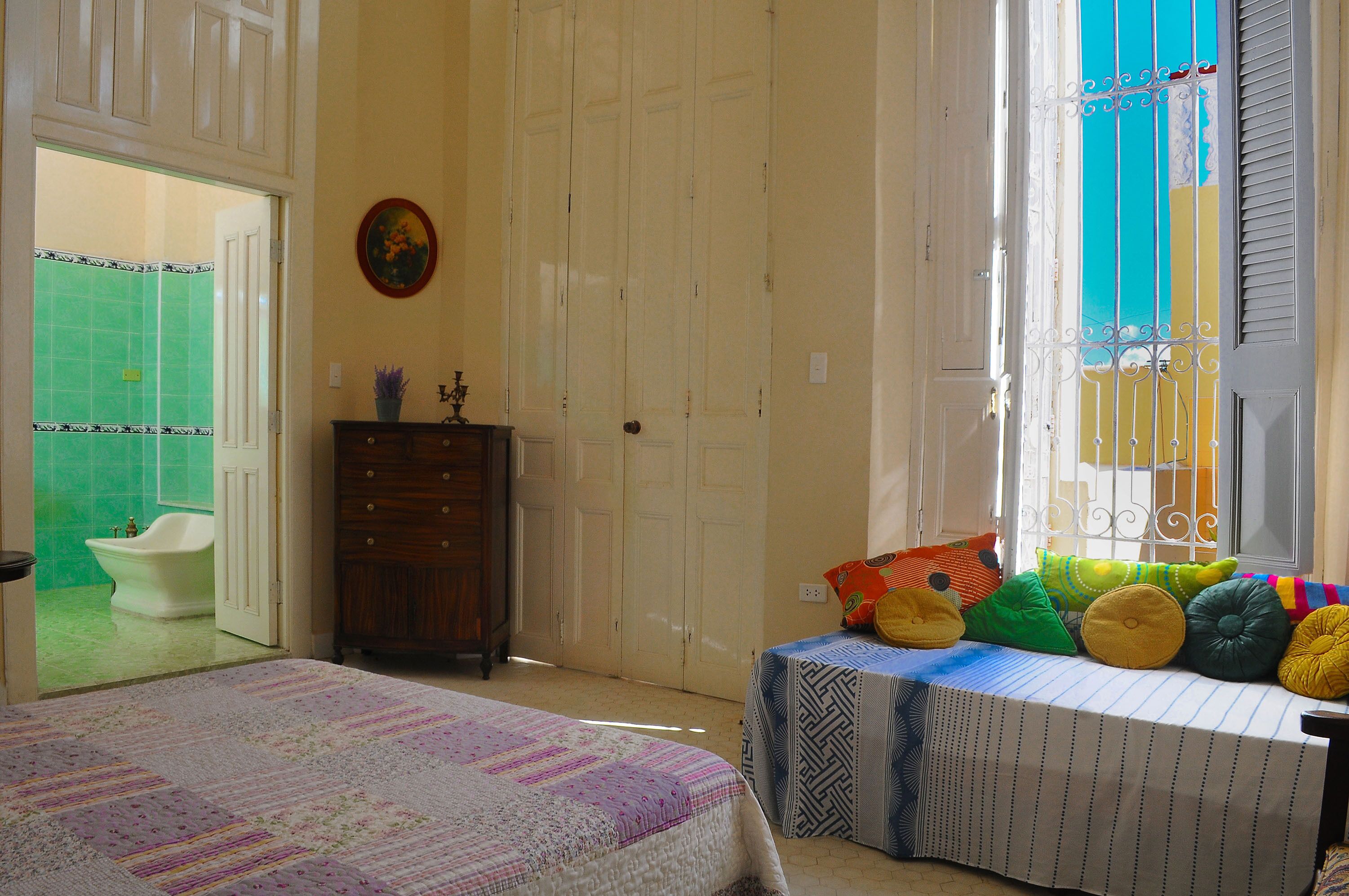 executive triple room | premium bedding, in-room safe, individually decorated, bed sheets