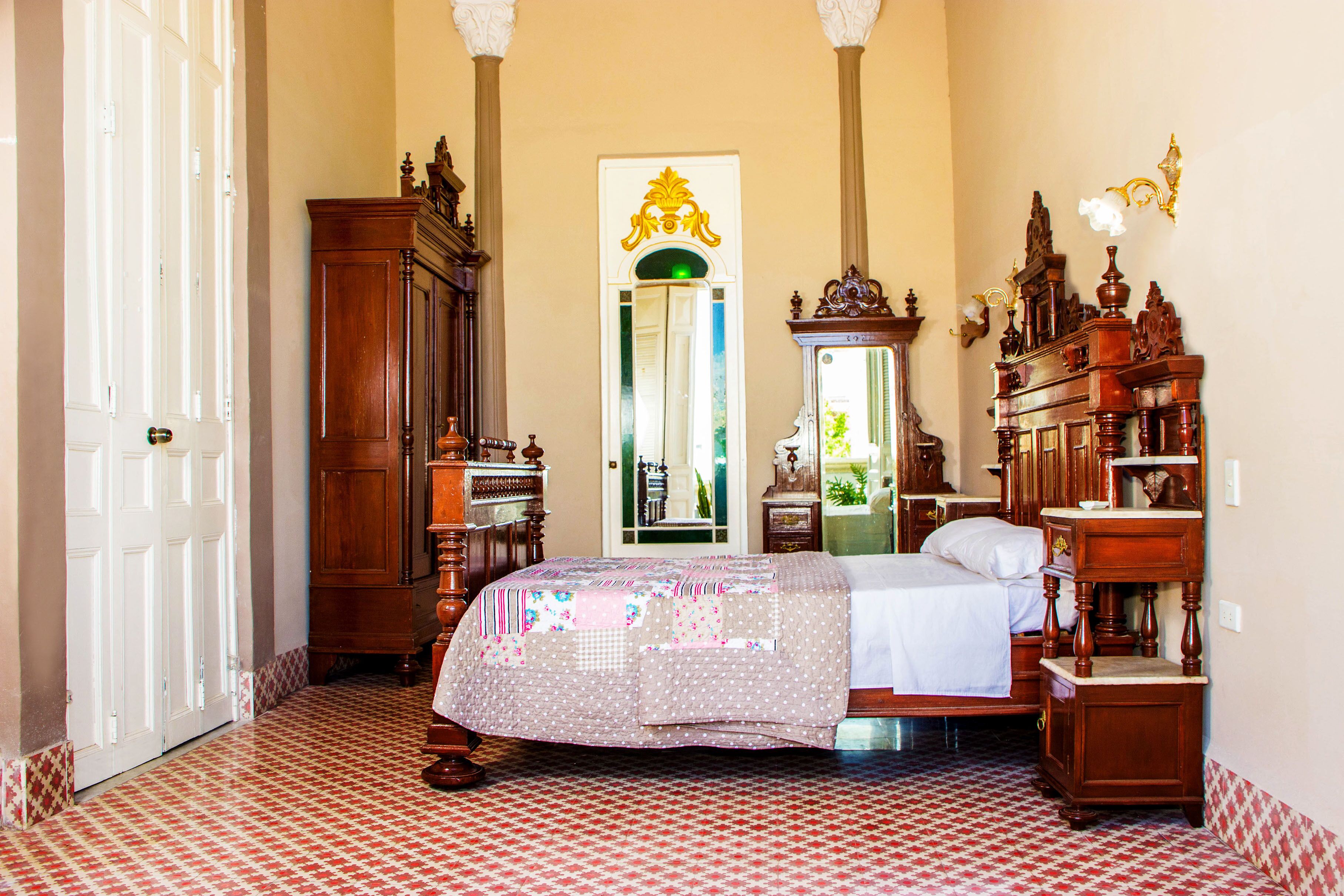 classic triple room | premium bedding, in-room safe, individually decorated, bed sheets