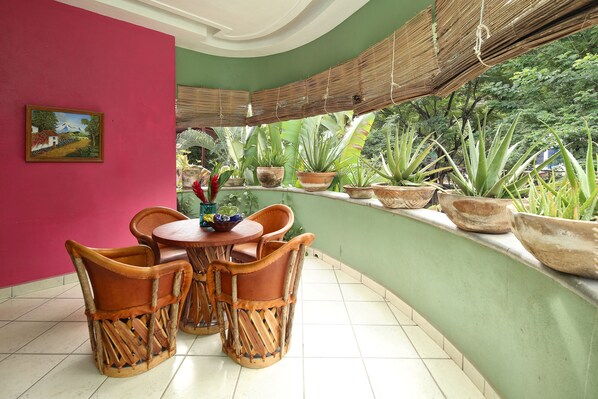 Superior Room | Terrace/patio - Casa Parota Boutique Hotel (Sayulita)