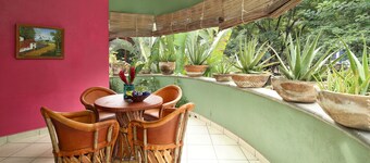 Casa Parota Boutique Hotel