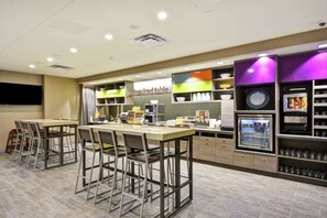 Restaurant - Home2 Suites by Hilton Plymouth, MN (Plymouth)