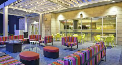 Home2 Suites by Hilton Plymouth, MN