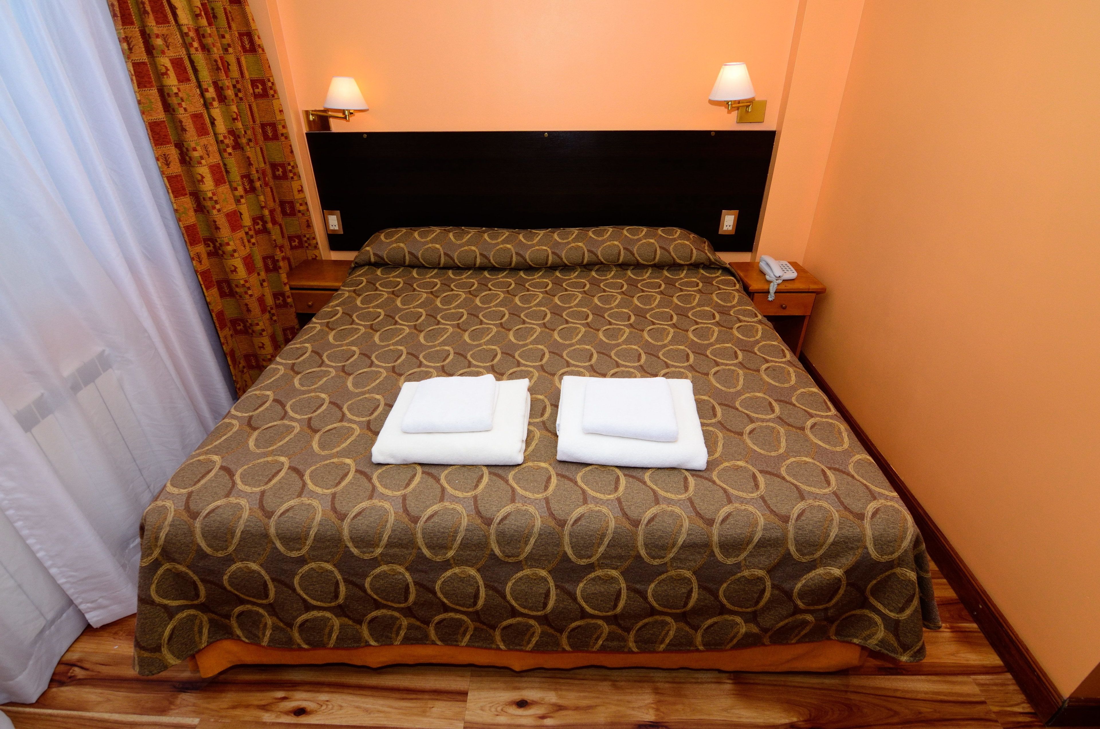 superior double room, 1 king bed | minibar, in-room safe, desk, free cots/infant beds