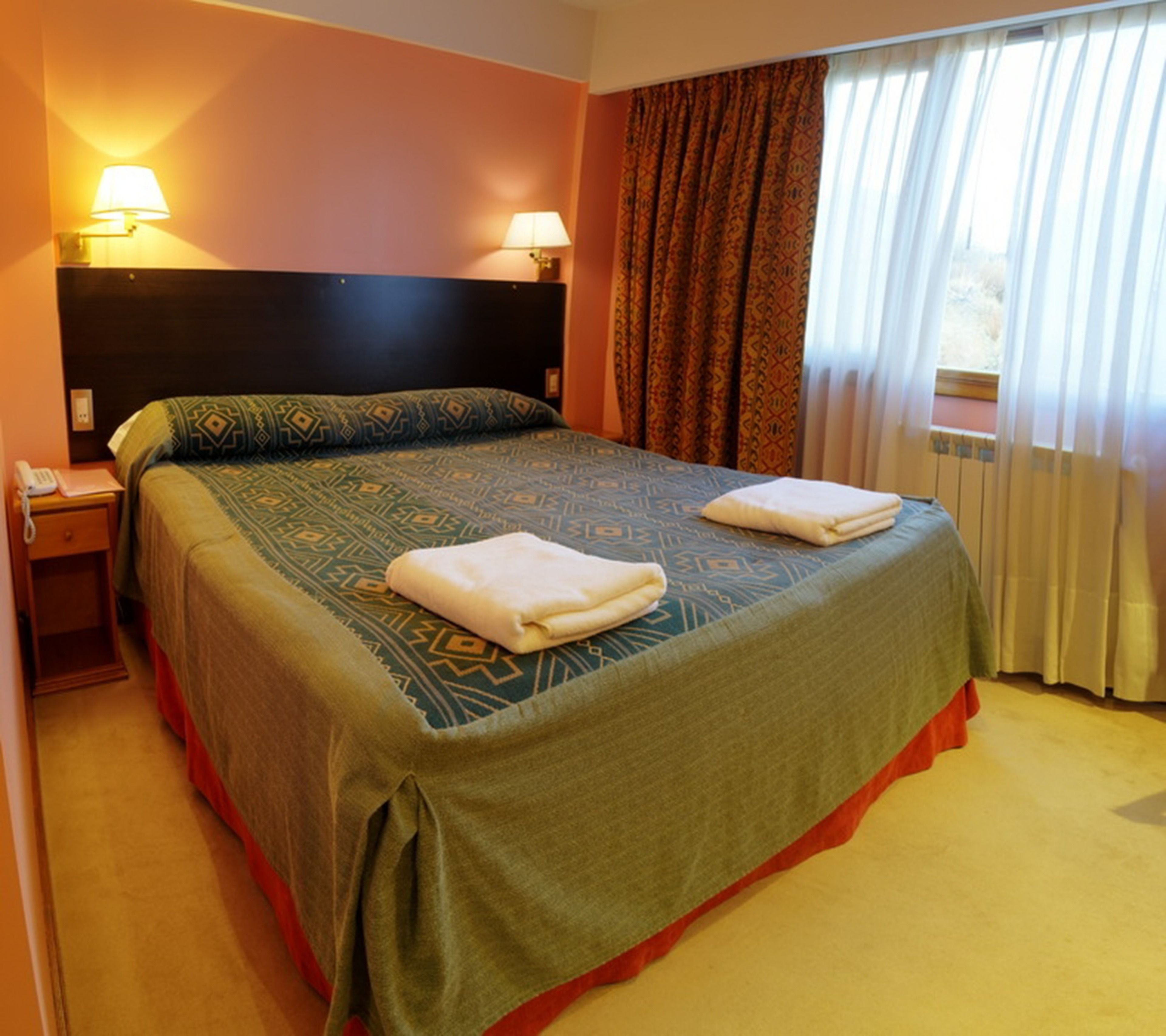 superior double room, 1 king bed | minibar, in-room safe, desk, free cots/infant beds