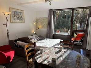 Iron/ironing board - Charming studio for 4 people in Chantemerle - Terrace and Ski Locker (Saint-Chaffrey)