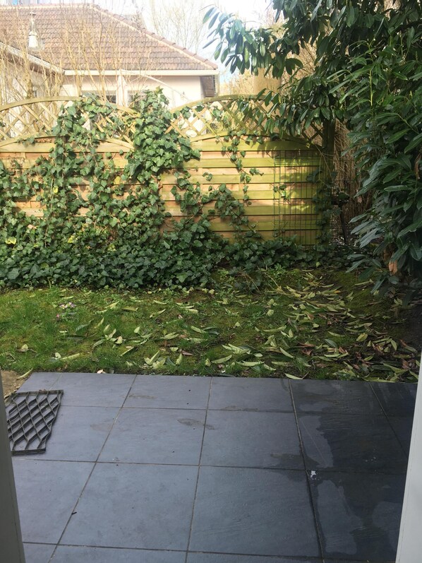 Property grounds - Quiet studio house with Garden (Le Plessis-Trévise)