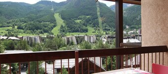 3-room apartment, sleeps 7, near slopes with parking - La Salle-les-Alpes