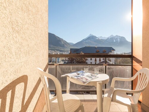 Appartement 2P, balcon sud, proche Prorel et centre, 4-6 pers., ski, 2 étoiles, Briançon