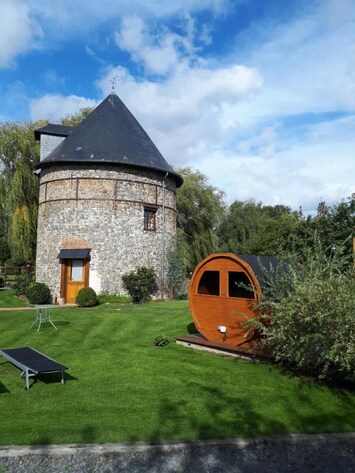 LE COLOMBIER ET SON SAUNA