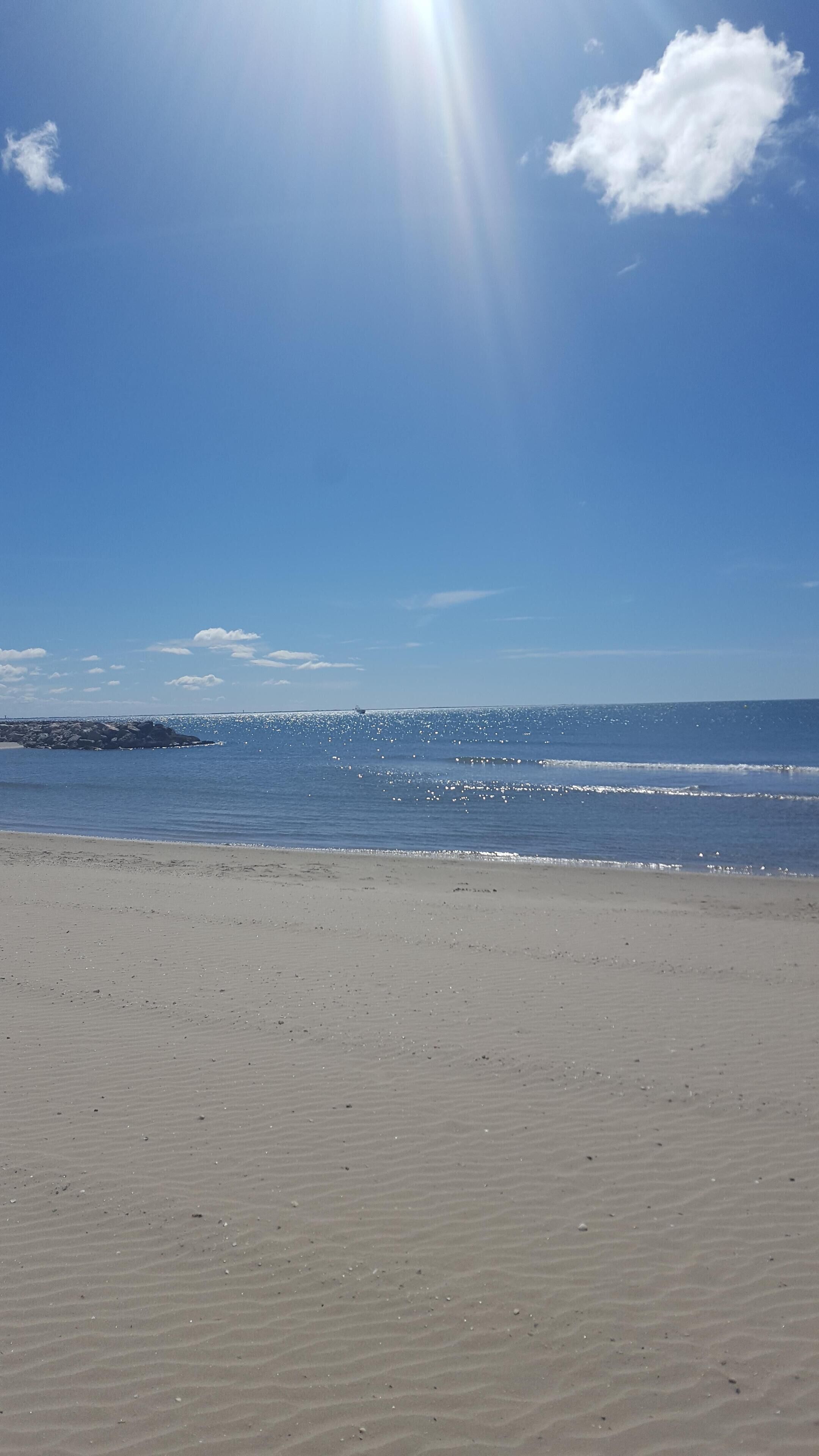 Plage à proximité, chaises longues