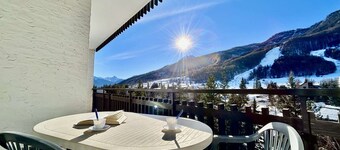 Cozy 2-Room Apartment, Sleeps 6, Near Slopes & Shops, La Salle-les-Alpes