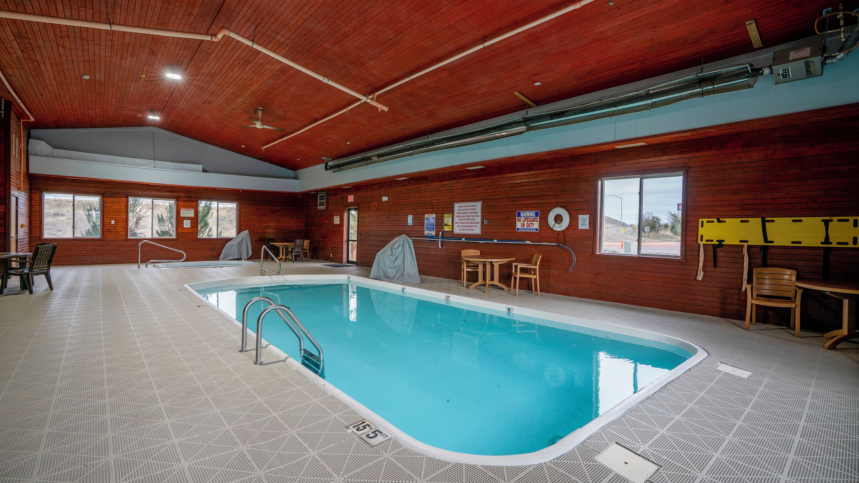 Piscine couverte