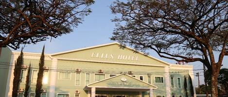 Façade de lâhĂ©bergement