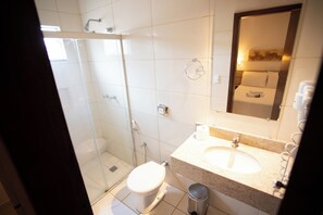 Shower, towels