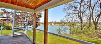 Heart of Niagara’s Wine country in the famous town of Port Dalhousie