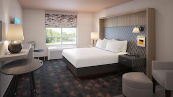 Edredons de pluma, camas com colchões pillow-top, escrivaninha