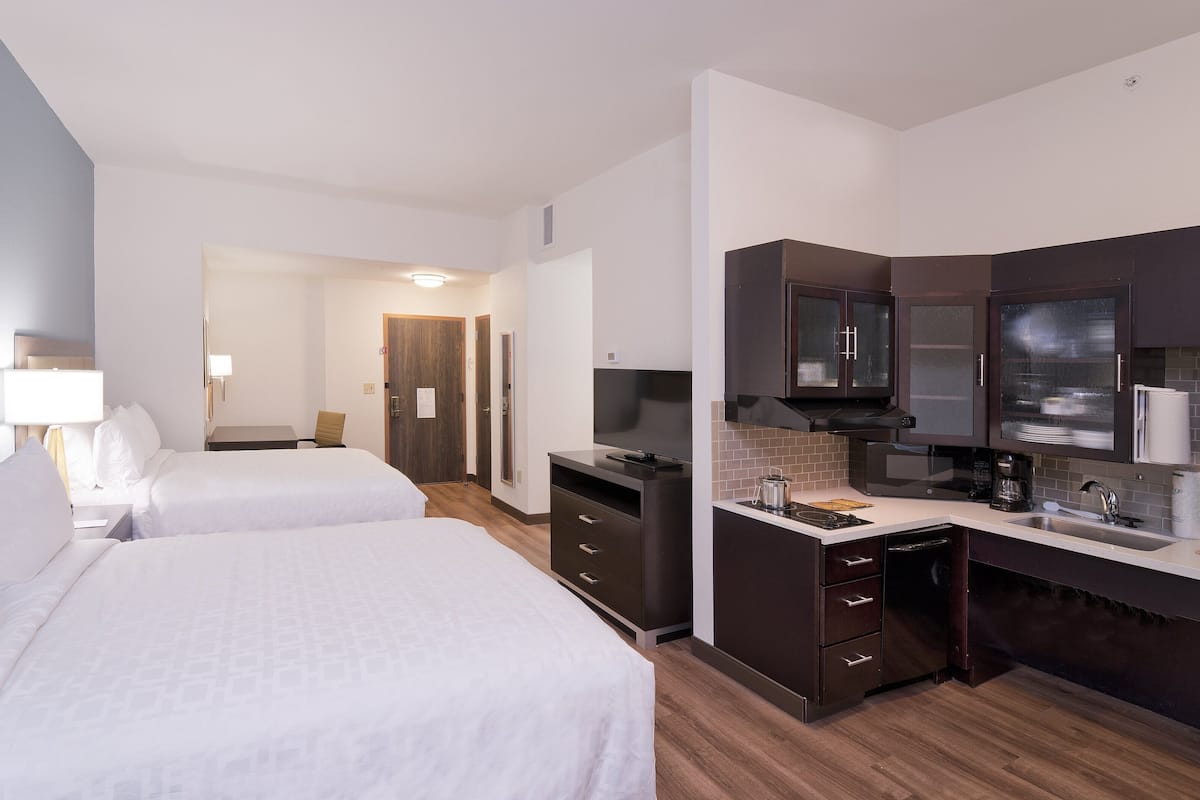 1 bedroom, in-room safe, desk, laptop workspace