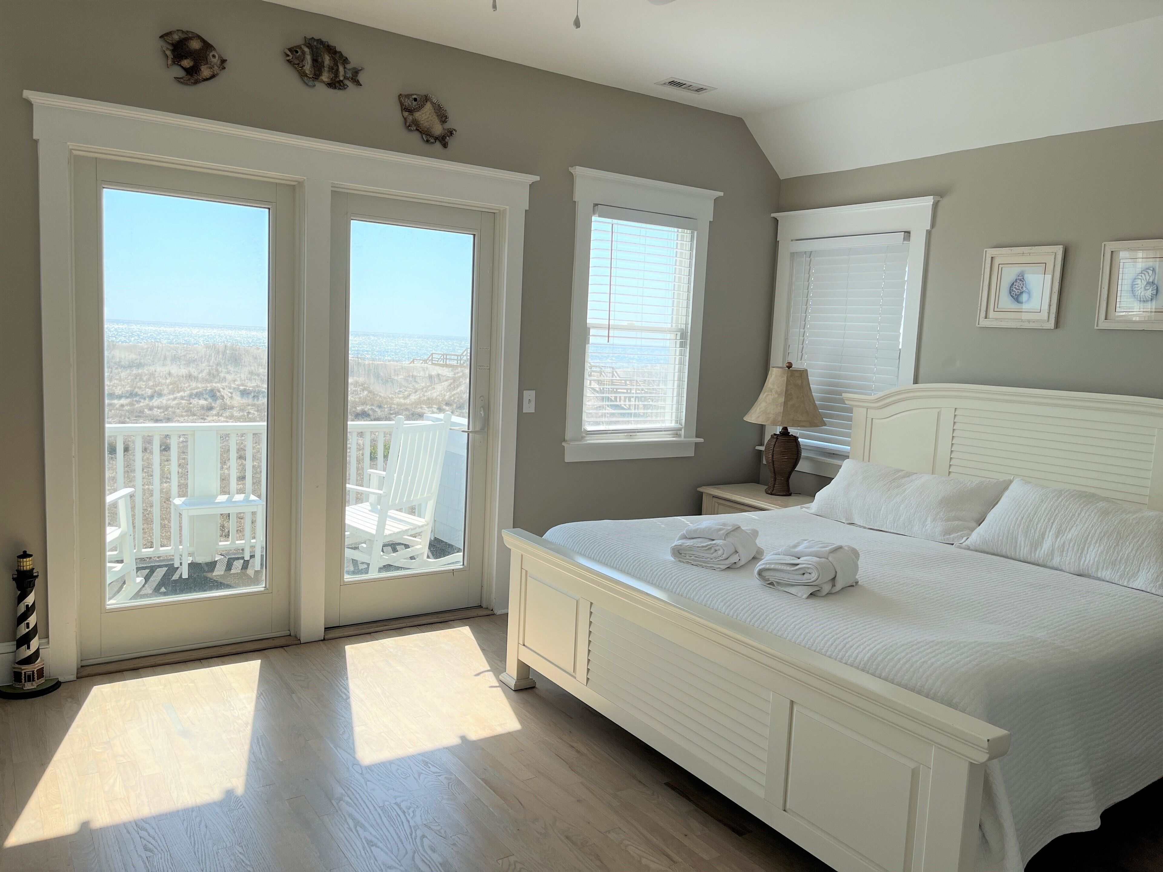 4 chambres, fer et planche à repasser, Wi-Fi gratuit, draps fournis