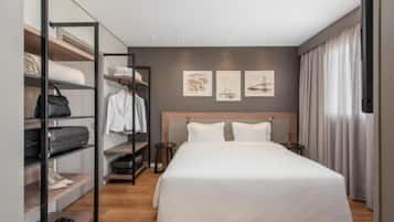 Suíte Casal - 1 Cama King | Minibar, escritorio, cortinas opacas y sistema de insonorización