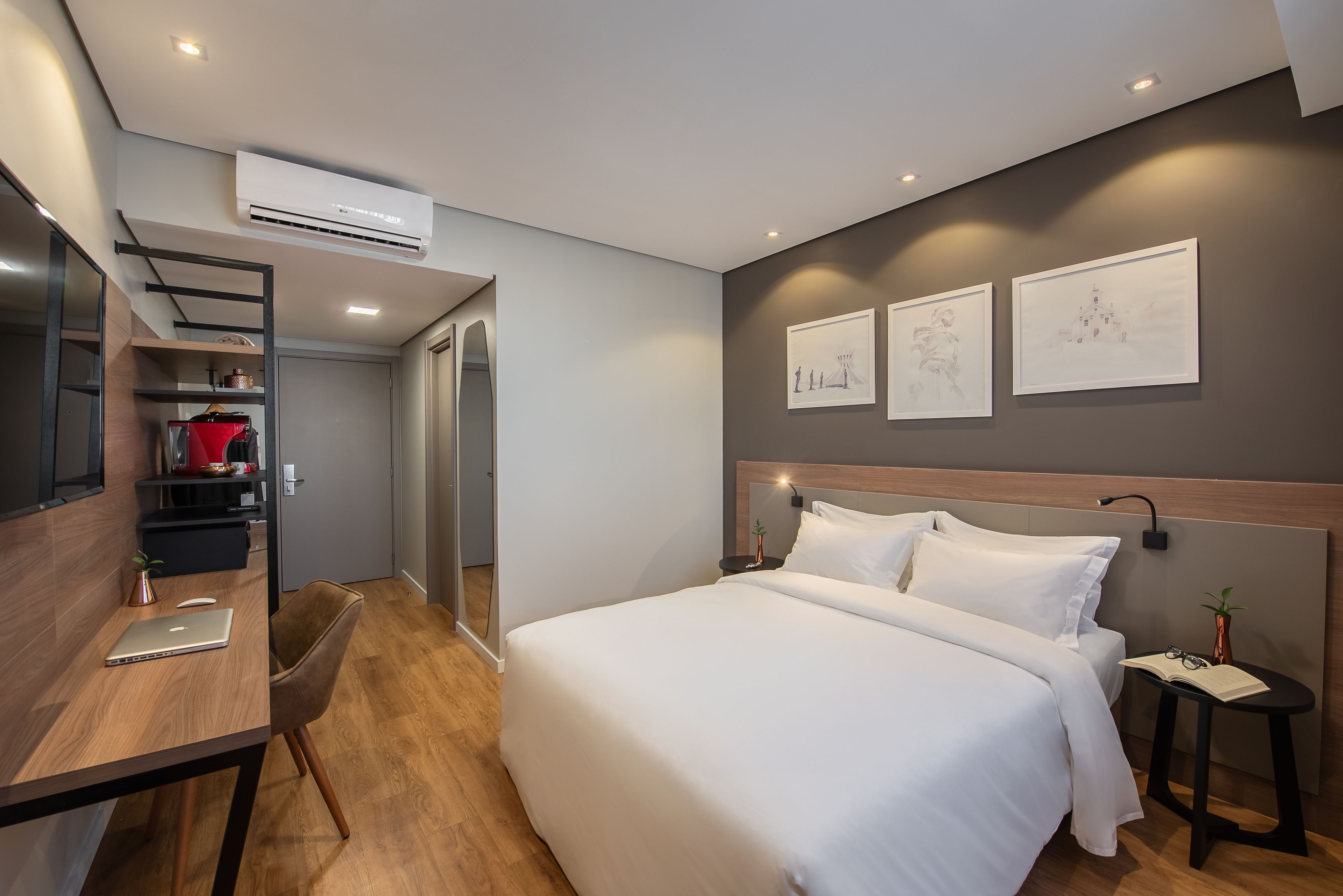 premium casal - 1 cama queen | 1 bedroom, minibar, desk, blackout curtains