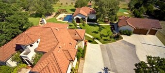 Luxury Hill Country Estate avec piscine / spa - pour 20 personnes  