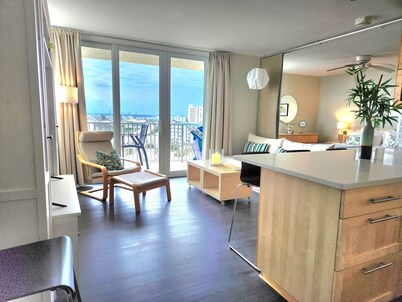 Great 9th Floor Views and Just 103 Yards from the Beach!