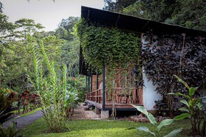 Deluxe Double Room, 1 King Bed with Sofa bed, Accessible, Refrigerator (Fan) | Premium bedding, individually decorated, individually furnished, desk