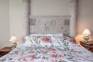 2 chambres, Internet gratuit, draps fournis