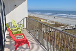 Property grounds - Oceanfront Springs Towers 406 3BR/2BA Condo With Pool, Hot Tub and More! (NO. MYRTLE BEACH)