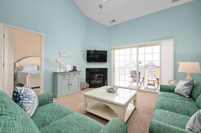 Large Condo in Downtown Ocean City 304