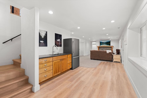 The Brite House – Newly Remodeled 6 Bed / 6 Bath Retreat