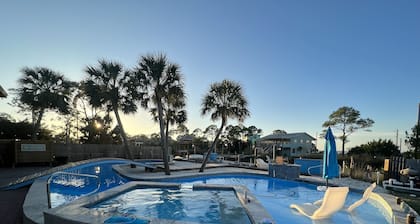 St. George Island Waterfront Apt, rampe de mise Ă l'eau et quai