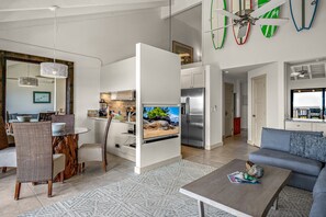 Smart TV, books