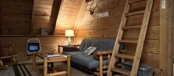 Hot Tub & Pet Friendly Chalet