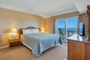 2 bedrooms, iron/ironing board, WiFi, bed sheets - Enjoy your magnificent ocean views from your huge balcony! (Nags Head)